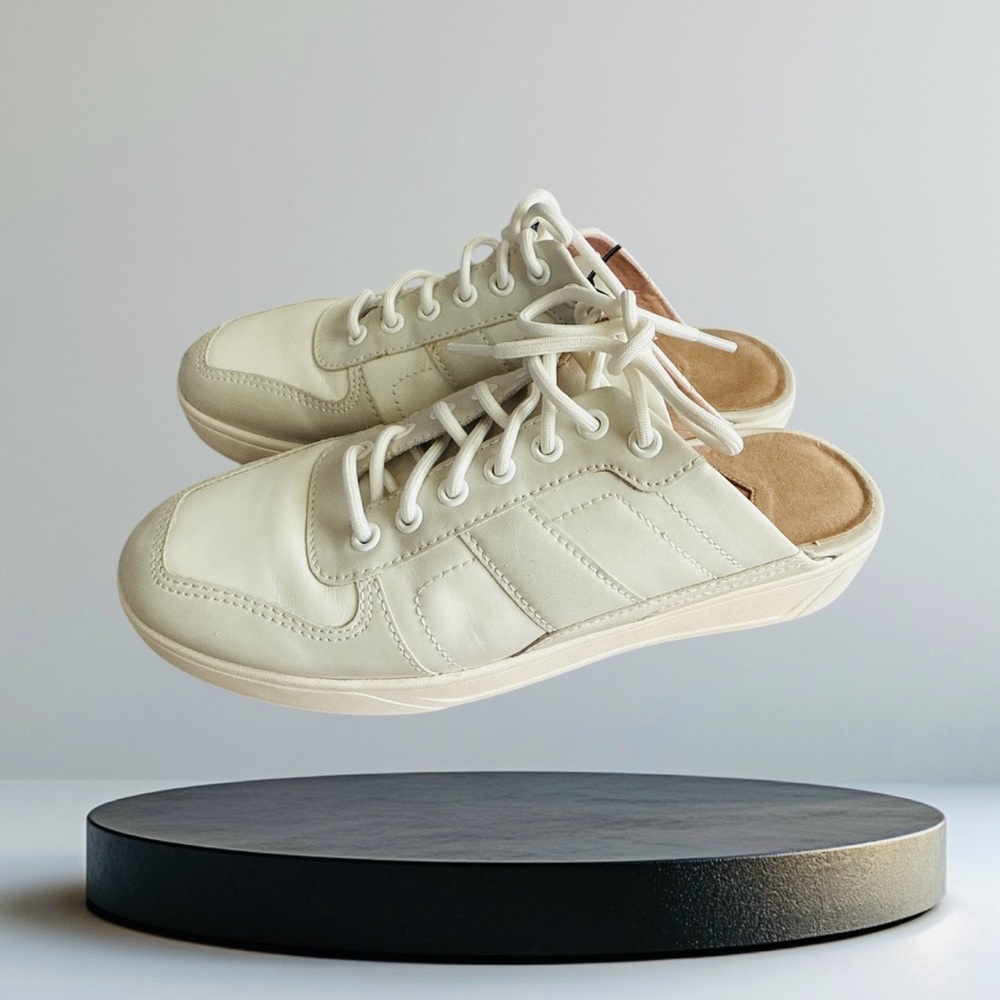 ZAC ZACPOSEN WOMEN’S ASHLEY SNEAKER SIZE 10 WHITE COLOR.